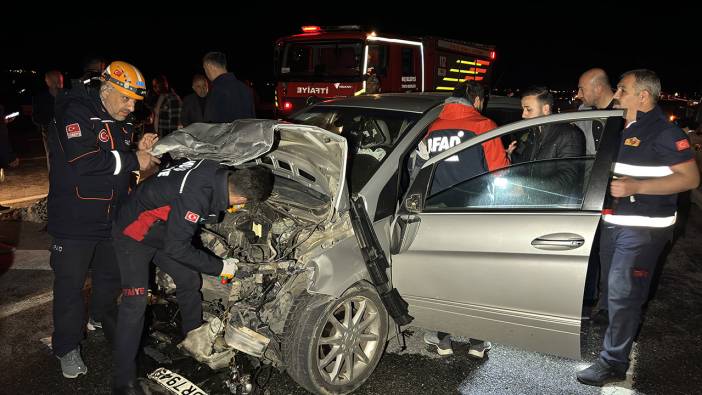 Muş'ta iki otomobil çarpıştı: 9 yaralı