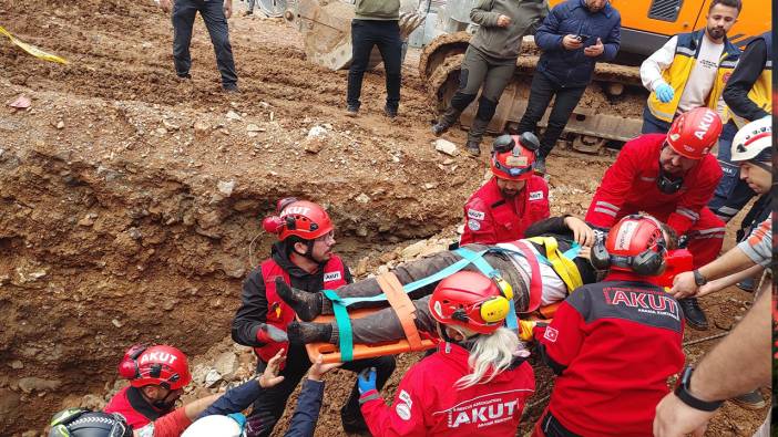 Bodrum'da işçiler toprak altında kaldı