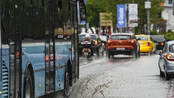 Başkent’te sağanak ve kuvvetli fırtına alarmı!
