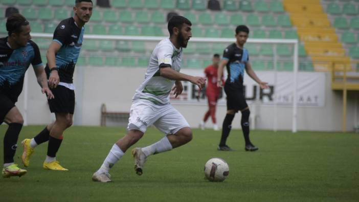 Akhisarspor amatöre düştü