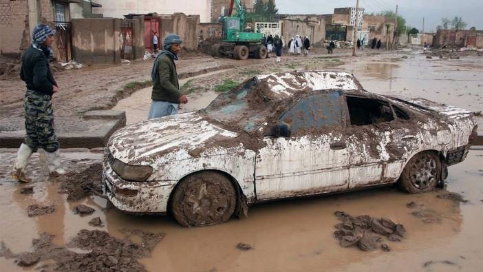 Afganistan’ı şiddetli yağışlar esir aldı: 15 ölü