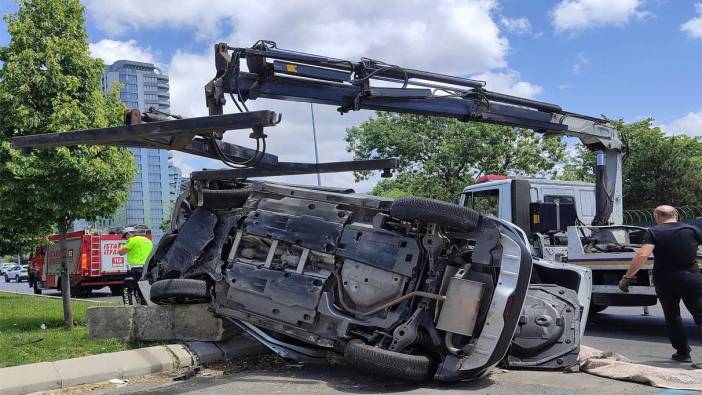 Bakırköy’de trafik kazası! 1’i ağır 3 yaralı