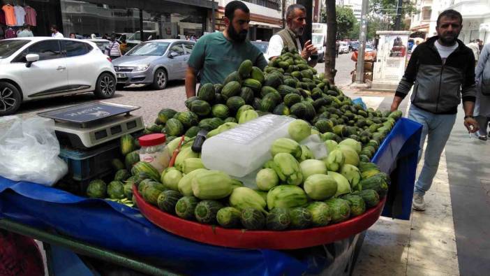 Acur tezgahlarda yerini aldı