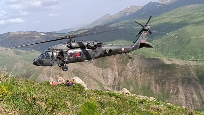 Dağda ayağı kırılan vatandaş helikopter ile kurtarıldı