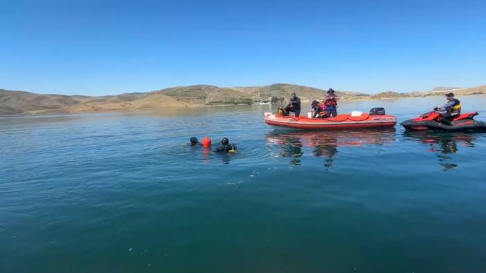 Feribottan baraja atlayan şahsın cansız bendeni bulundu