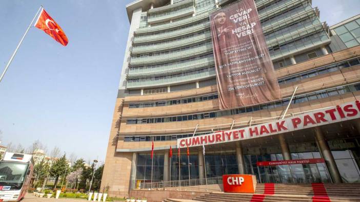 CHP'de sürpriz istifa!