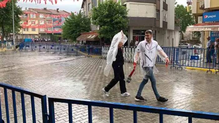 Tekirdağ’da sağanak yağış etkili oldu