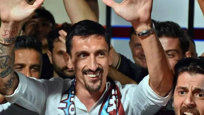 Trabzonspor'da Stefan Savic imzayı attı. Transferin detayları belli oldu