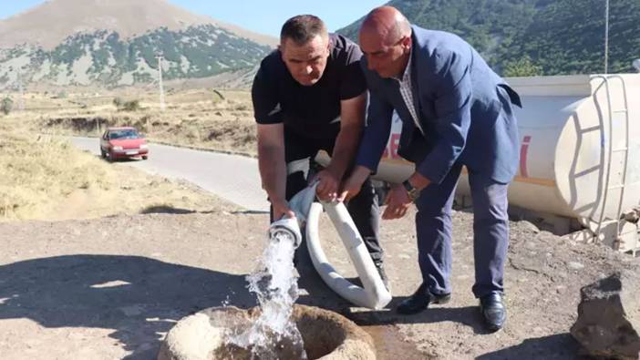 Kar yağmayınca boş kalan kar kuyuları suyla dolduruluyor