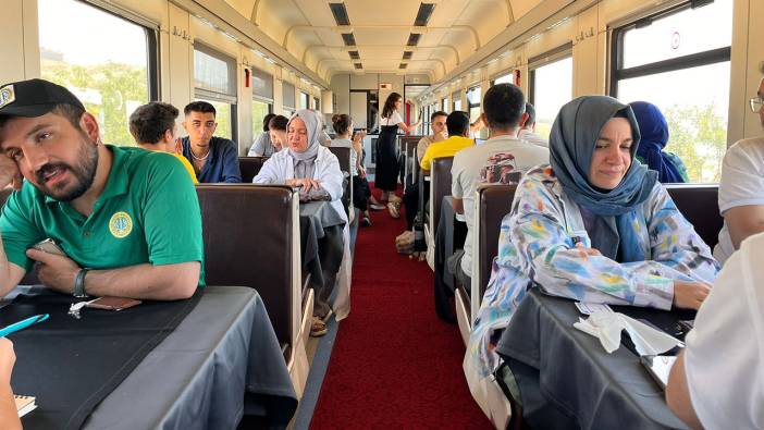 Turistik Tatvan Treni ikinci seferini tamamladı