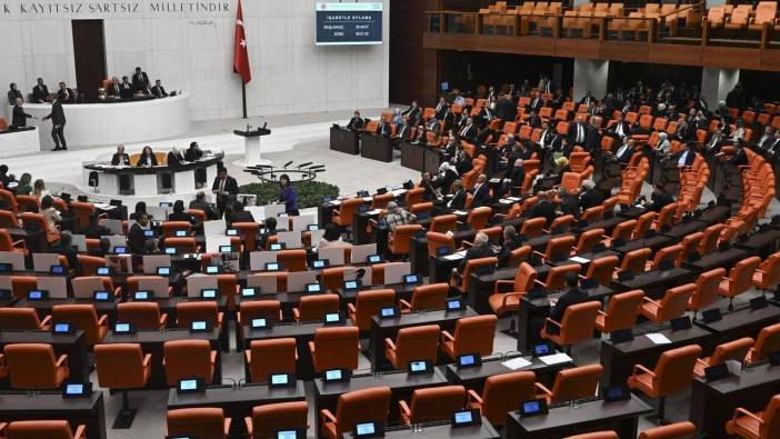 İki parti birleşiyor! Cemal Enginyurt canlı yayında açıkladı