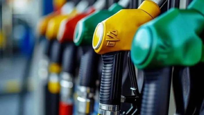 Benzine rekor zam geliyor! Litresi cep yakacak