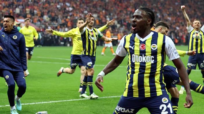 Fenerbahçeli yıldız 15 saat havalimanında mahsur kaldı!