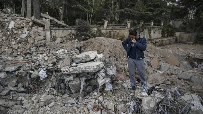 İsrail, Gazze'de çocuk felci aşısının yapıldığı sağlık merkezini bombaladı