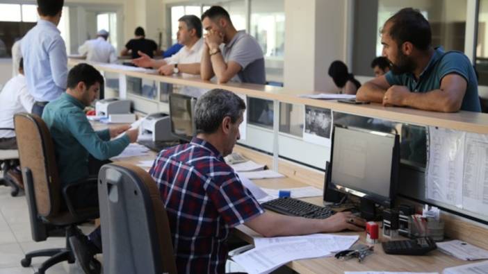 Kamuda yeni düzenleme! Milyonlarca memura piyango vurdu:  Memurlar ek iş yapabilecek mi?