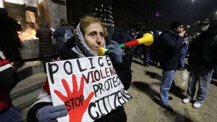 Komşu demokrasi için ayakta: 'AB' protestoları 11 günü geride bıraktı: 400'ü aşkın gözaltı