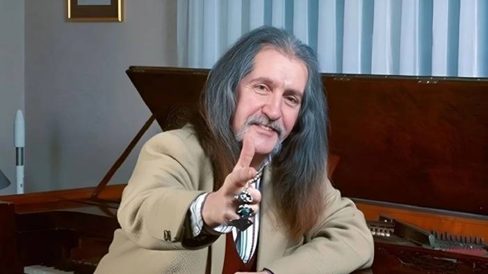 'Şarkıları ben okuyacağım'! Barış Manço’nun hayatını konu olacak filmde Manço'yu canlandıracak isim belli oldu!