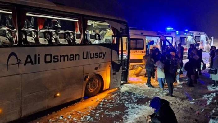 Gümüşhane’de otobüs kazası: 2'si çocuk 14 yaralı