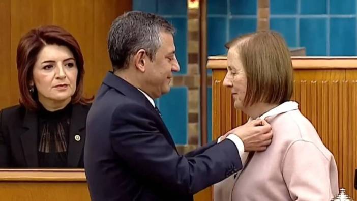 DEVA Partisi'nden istifa eden Selma Aliye Kavaf, CHP'ye katıldı