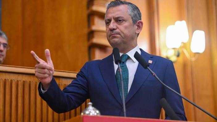 Özgür Özel yol haritasına dair beklene açıklamayı yaptı: 'Cumhurbaşkanı adayımızı belirleme sürecinin ilk günündeyiz'