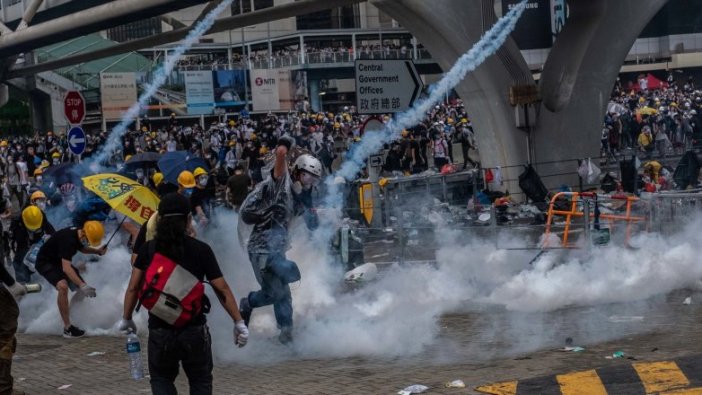 Çin'den Hong Kong talimatı