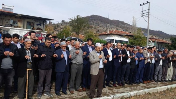 Manisa'da çiftçiler yağmur duasına çıktı