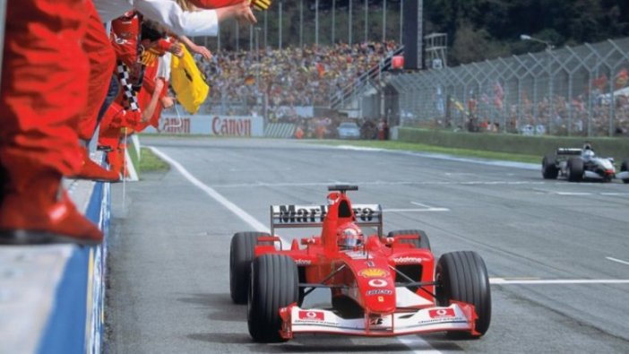 Schumacher'in F2002'si rekor fiyata satıldı