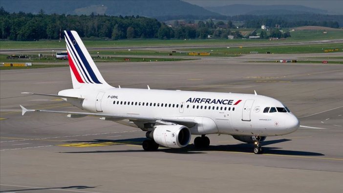 Kamerunlu yolcudan Air France'a 'ırkçılık' suçlaması