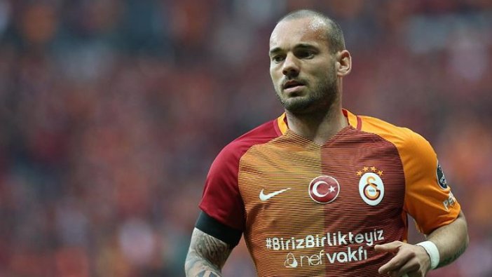 Sneijder, Bülent Uygun'un takımına gidiyor