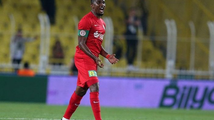 'Eto'o ile anlaşmak üzereyiz'