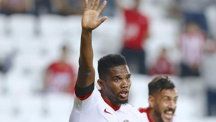 Eto'o Antalyaspor'dan ayrıldı