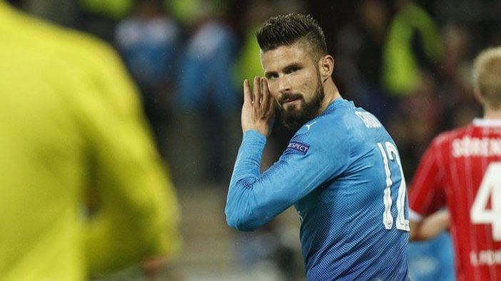 Giroud Chelsea'de