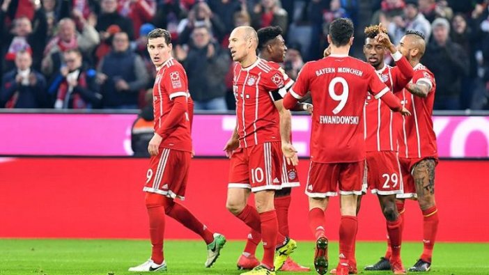 Bayern Münih 3 puanı iki golle aldı