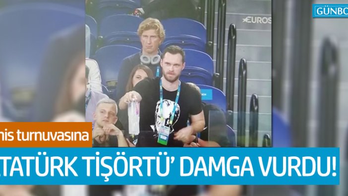 Avustralya Açık Tenis Turnuvası'na Atatürk tişörtlü Denis Vashchuk damgası