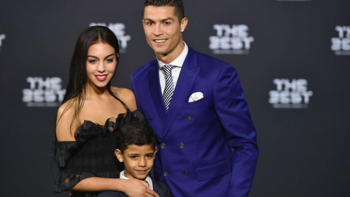 Georgina Rodriguez'den Cristiano Ronaldo'ya 4 milyon TL'lik hediye