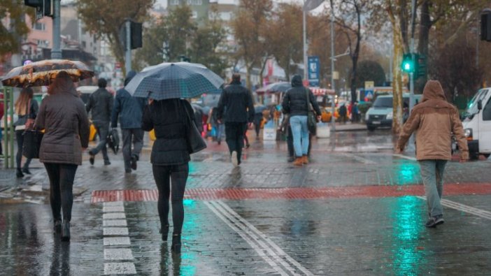 Meteoroloji'den uyarı üstüne uyarı! O bölgeler perşembe gününe dikkat