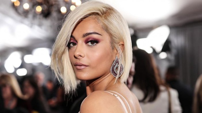 Bebe Rexha: 'Lanet olası evlerinizde kalın'