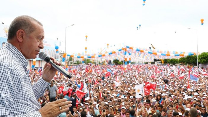 Erdoğan: "Kim kimin apoletini sökecek hesabını soralım"