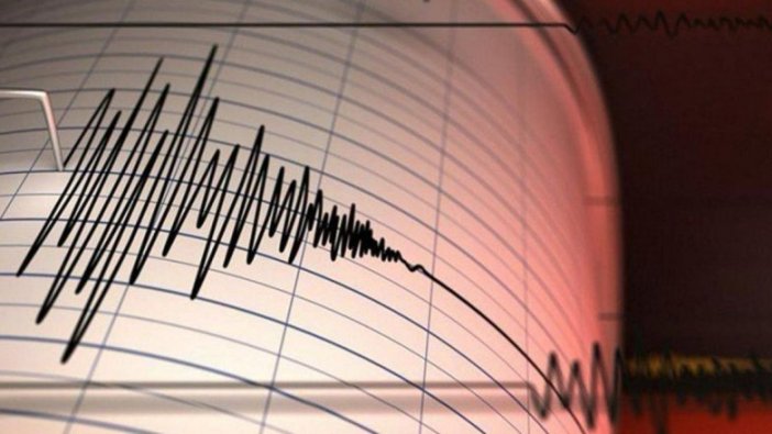 Endonezya'da 6,3 büyüklüğünde deprem