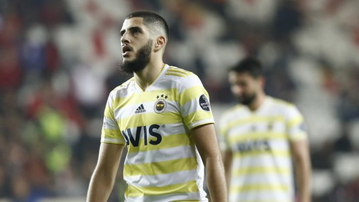 Fenerbahçe'nin eski yıldızı Yassine Benzia kaza yaptı