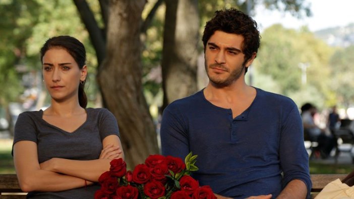 Hazal Kaya ve Burak Deniz'in atışması sosyal medyayı salladı