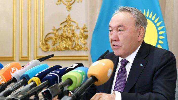 Eski Kazakistan Cumhurbaşkanı Nazarbayev korona virüse yakalandı