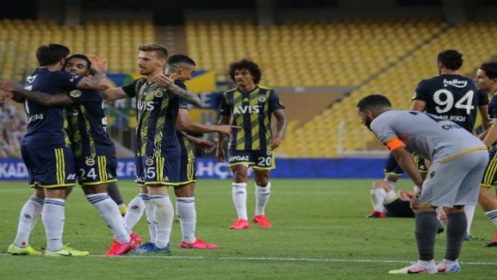 Fenerbahçe'de Mehmet Ekici şoku