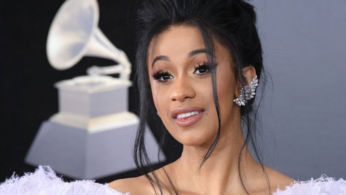 Dünyaca ünlü rapçi Cardi B, Şehzade Mustafa'nın ölümüne böyle kahroldu!