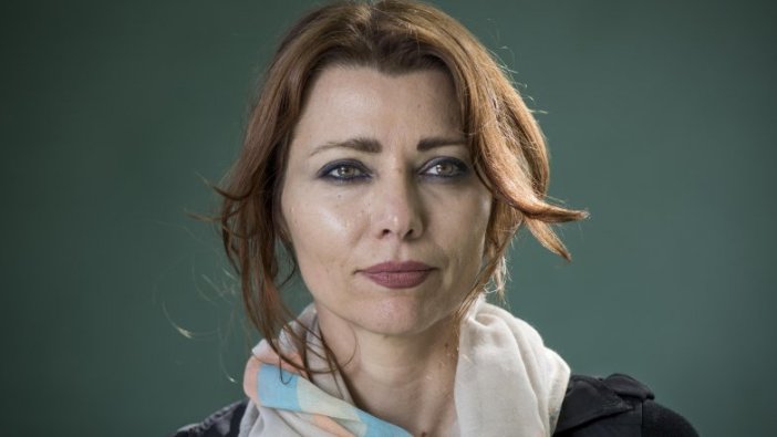 Elif Şafak'tan Ayasofya açıklaması