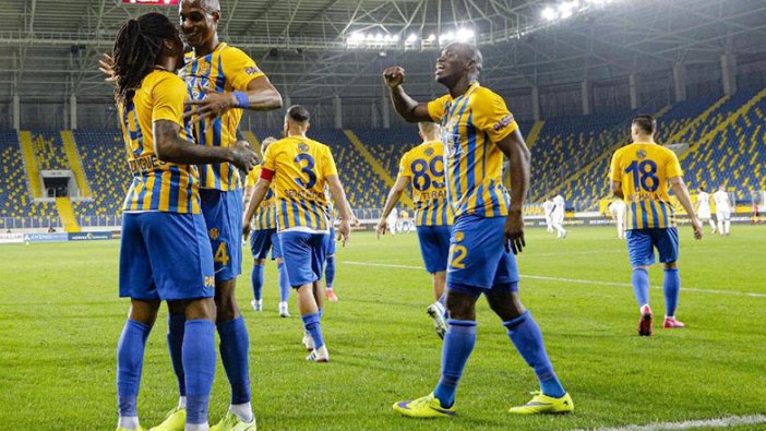 MKE Ankaragücü'nde maç öncesi kavga! Kadrodan çıkarıldı...