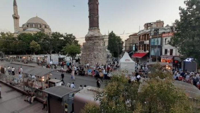 Ayasofya önünde hareketlilik