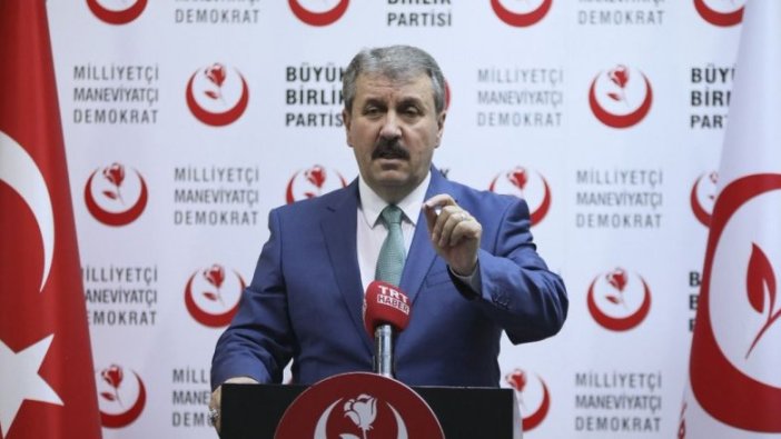 Büyük Birlik Partisi'nde deprem! İki belediye başkanı istifa etti