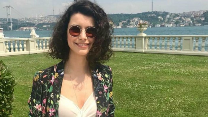 Beren Saat'in mayolu fotoğrafına beğeni yağdı