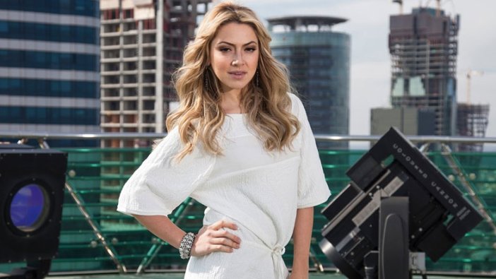 Hadise böyle tepki gösterdi: 